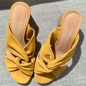 Madewell The Sari Crisscross Sandal in Cider Mustard Size 6